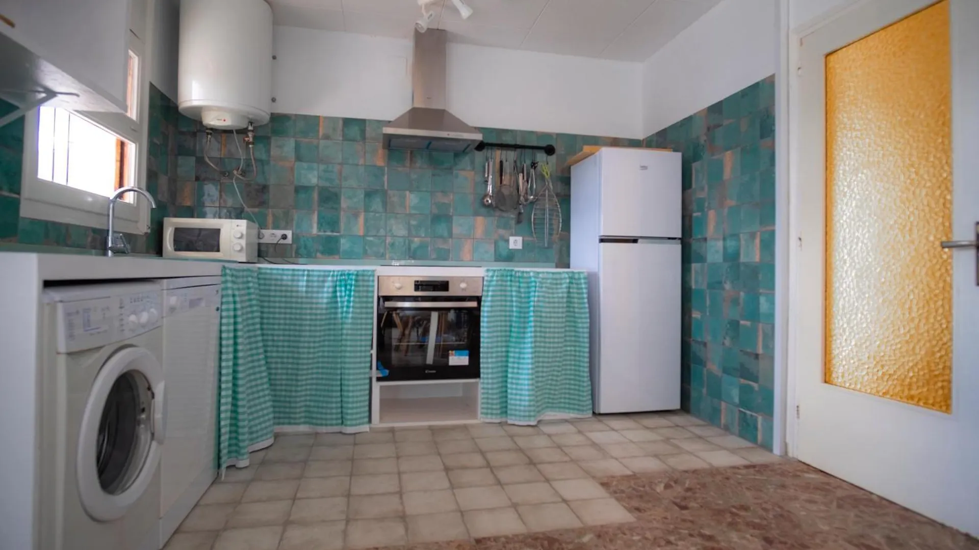 Casdanna Beachfront Roses - Canyelles Petites Apartment 0*,  Spain